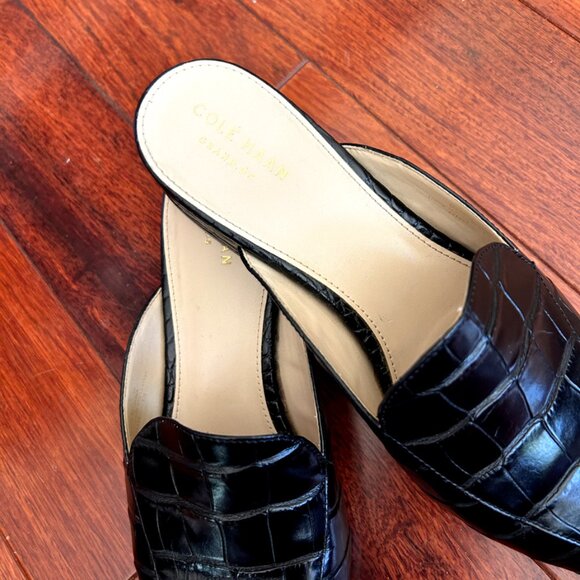 COLE HAAN Women's Piper Mule Shoe in Black Alligator Size 8 Leather Slip Ons - Picture 7 of 8